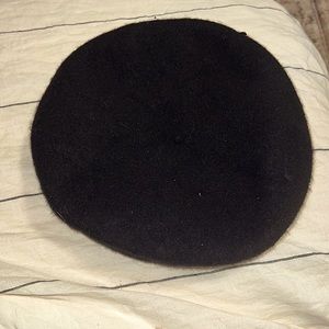 Wool Beret by DORFMAN PACIFIC CO.
